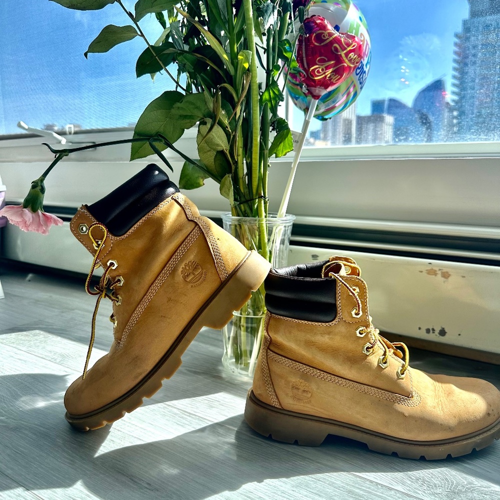 TIMBERLAND WOMENS BOOTS